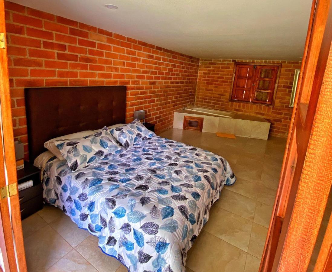 Finca Turistica De Alojamiento Rural Avalon Jardin Ngoại thất bức ảnh