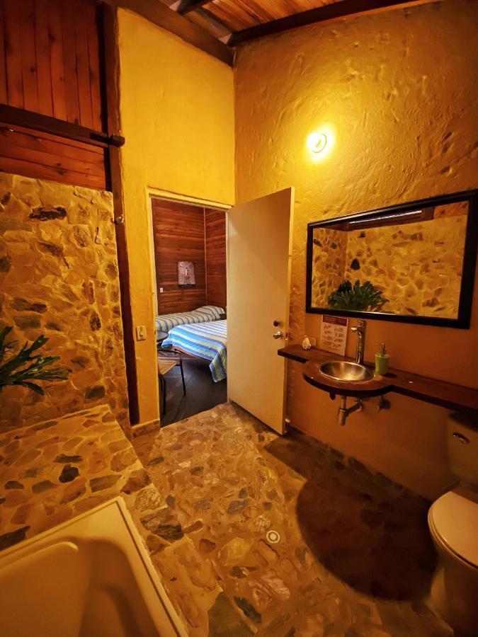 Finca Turistica De Alojamiento Rural Avalon Jardin Ngoại thất bức ảnh