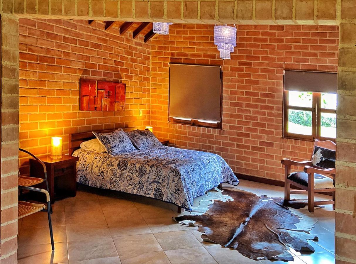 Finca Turistica De Alojamiento Rural Avalon Jardin Ngoại thất bức ảnh