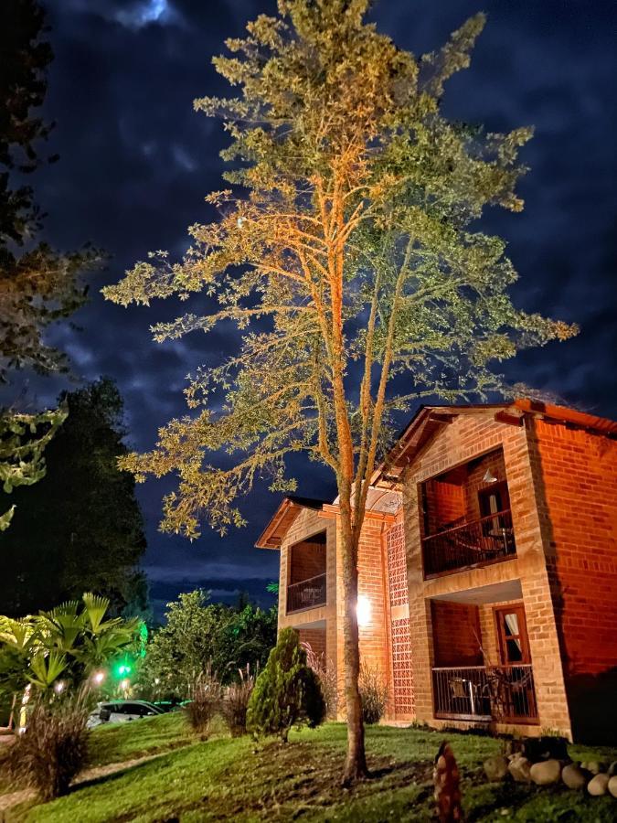 Finca Turistica De Alojamiento Rural Avalon Jardin Ngoại thất bức ảnh